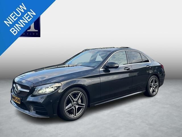 Grijs Occasion 2021 Mercedes C200 Business Sedan | € 31.899 (Goede deal) - Afbeelding 1/4