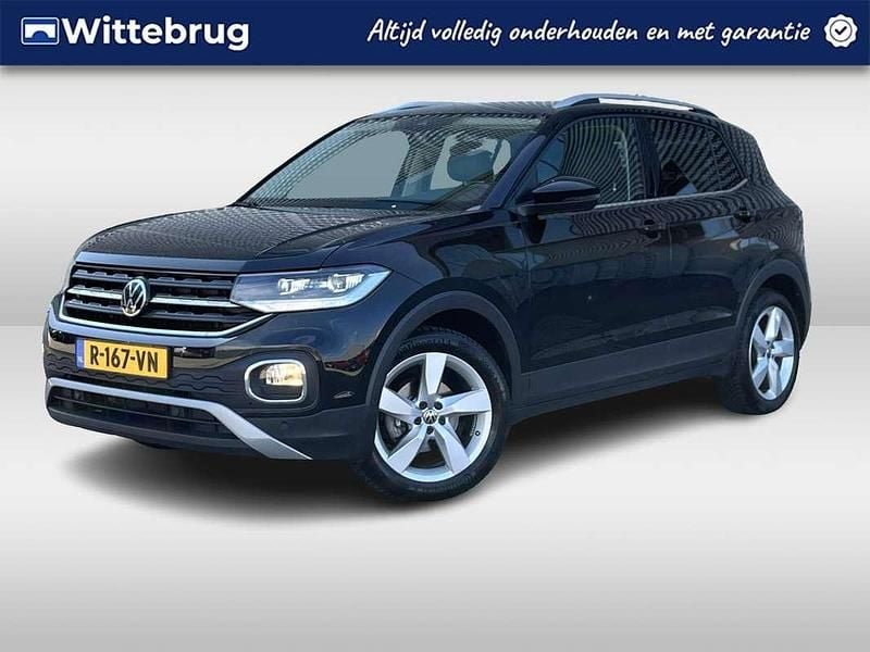 Zwart Gebruikt 2021 VW T-Cross Style SUV | € 24.750 (Eerlijke prijs) - Afbeelding 1/2
