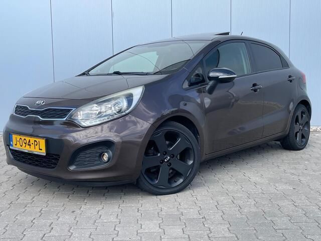 Bruin Gebruikt 2012 Kia Rio Hatchback | € 3.799 (Super prijs) - Afbeelding 1/4