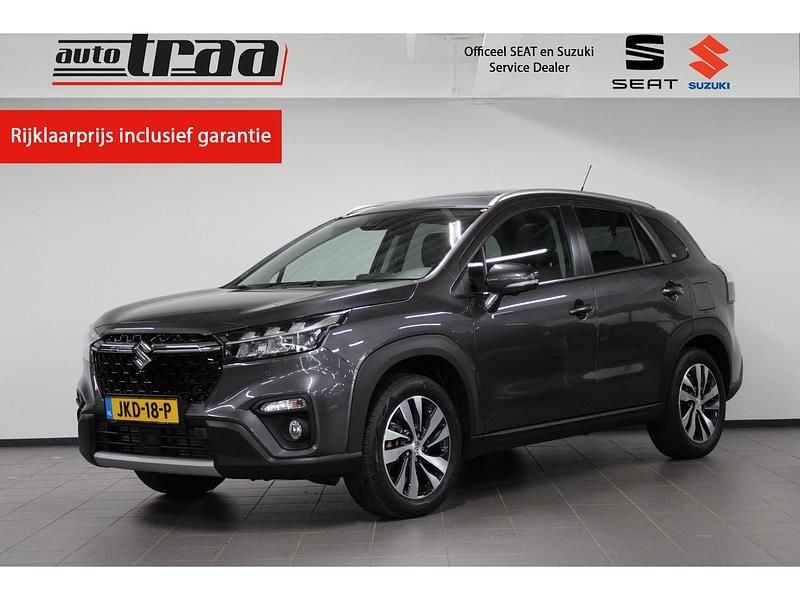Grijs Occasion 2025 Suzuki SX4 S-Cross Style SUV | € 29.950 (Eerlijke prijs) - Afbeelding 1/4