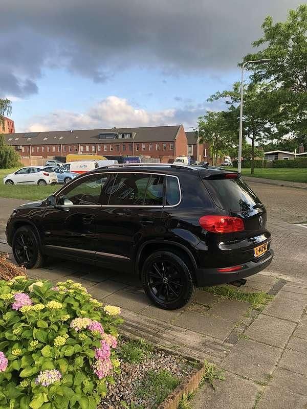 Occasion VW Tiguan R-line 160 PK (117 kW) 2013 Zwart SUV