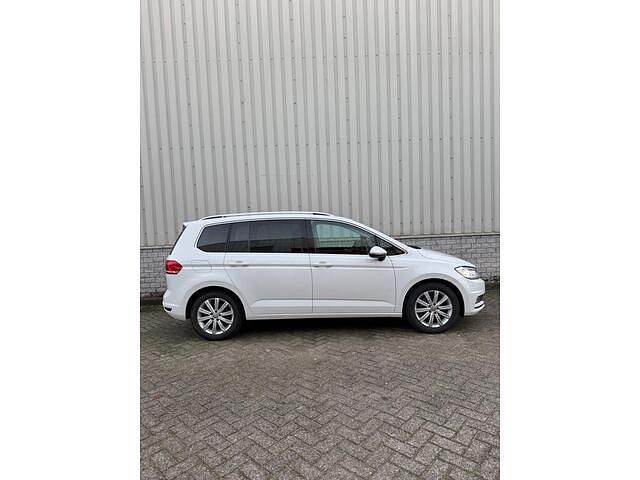 Occasion VW Touran Highline 2017 Wit (metallic) MPV
