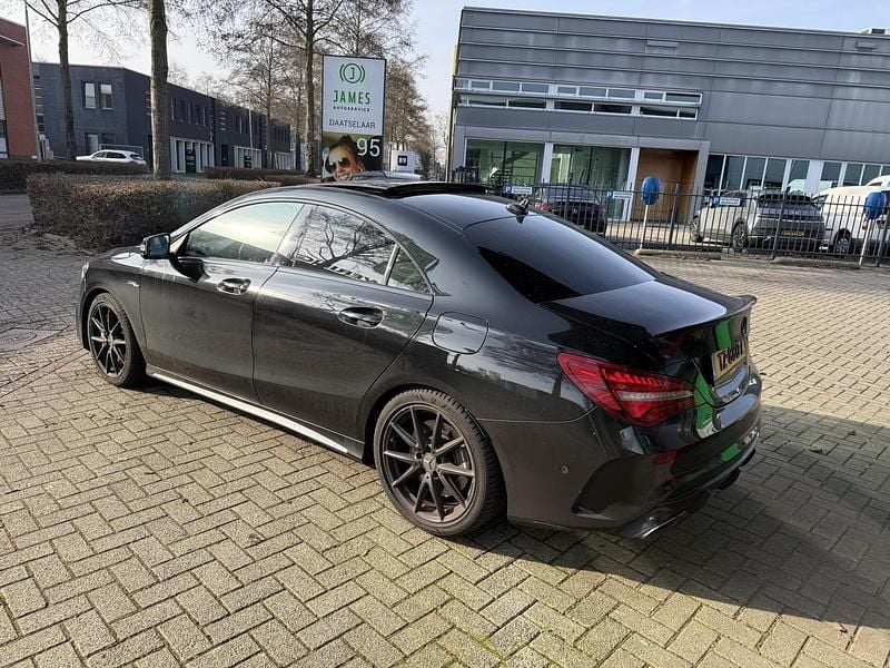 Occasion Mercedes CLA45 AMG Ambition 381 PK (280 kW) 2017 Zwart Sedan