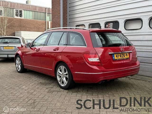 Occasion Mercedes C180 Avantgarde 157 PK (115 kW) 2011 Rood Stationwagen