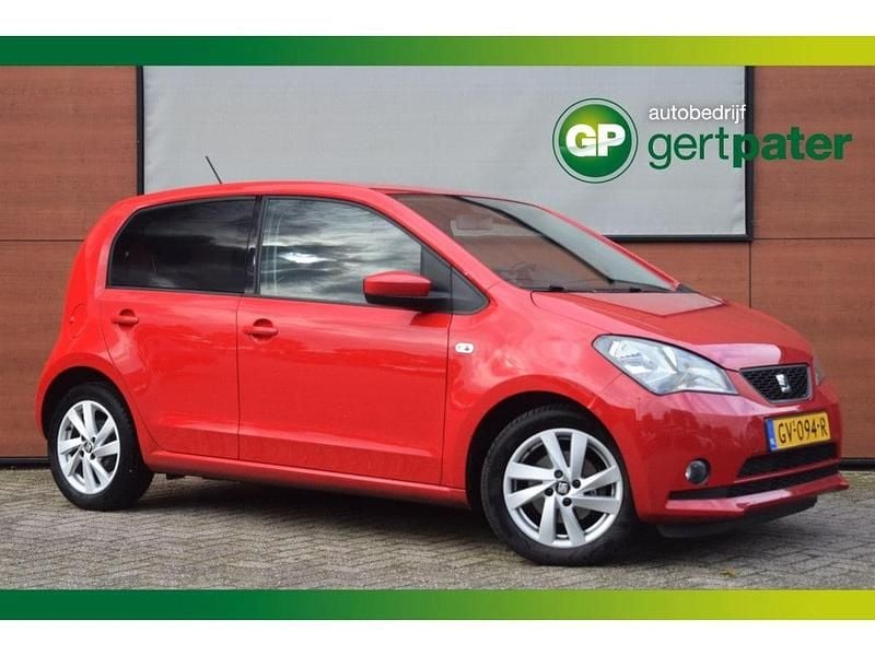 Rood Gebruikt 2015 Seat Mii CONNECT Hatchback | € 6.250 (Eerlijke prijs) - Afbeelding 1/4