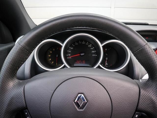 Occasion Renault Wind Exception 101 PK (74 kW) 2011 Wit Cabriolet