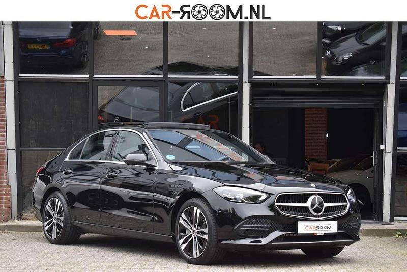 Gebruikt 2023 Mercedes C300e Business Sedan | € 39.950 (Super prijs) - Afbeelding 1/4