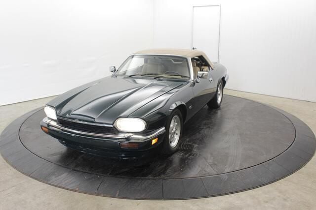 Groen Gebruikt 1994 Jaguar XJS S Cabriolet | € 27.399 - Afbeelding 1/4