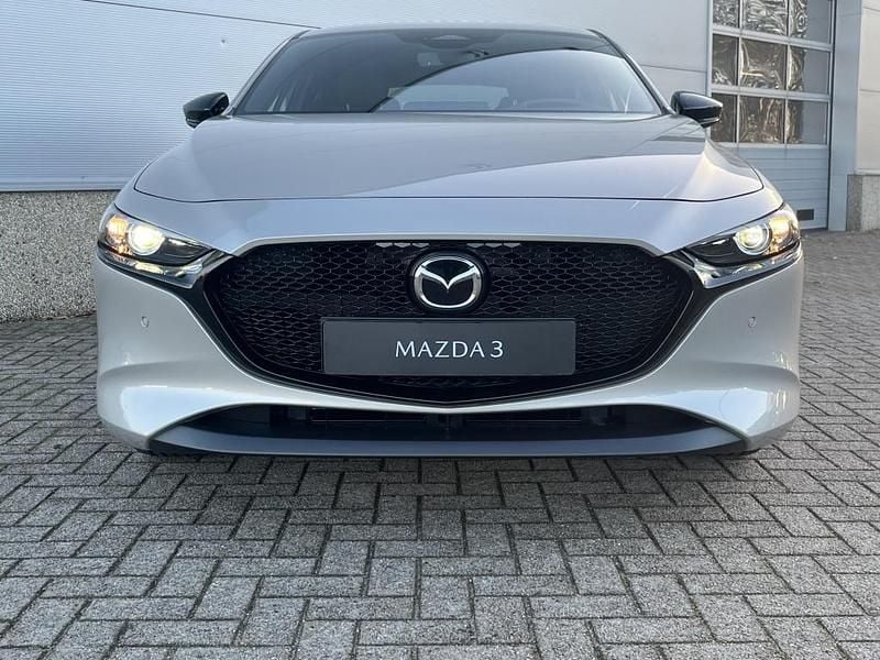 Nieuw Mazda 3 Homura-Line 140 PK (102 kW) 2025 Beige Hatchback