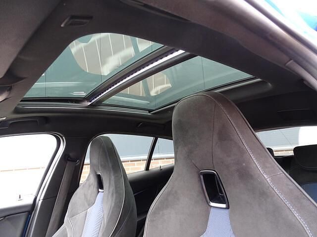 Occasion BMW M135 Executive 306 PK (225 kW) 2021 Blauw Hatchback