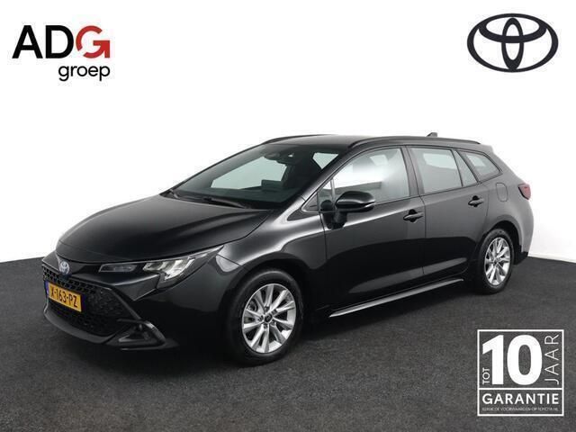Zwart Gebruikt 2024 Toyota Corolla Active Stationwagen | € 29.950 (Iets duurder) - Afbeelding 1/4