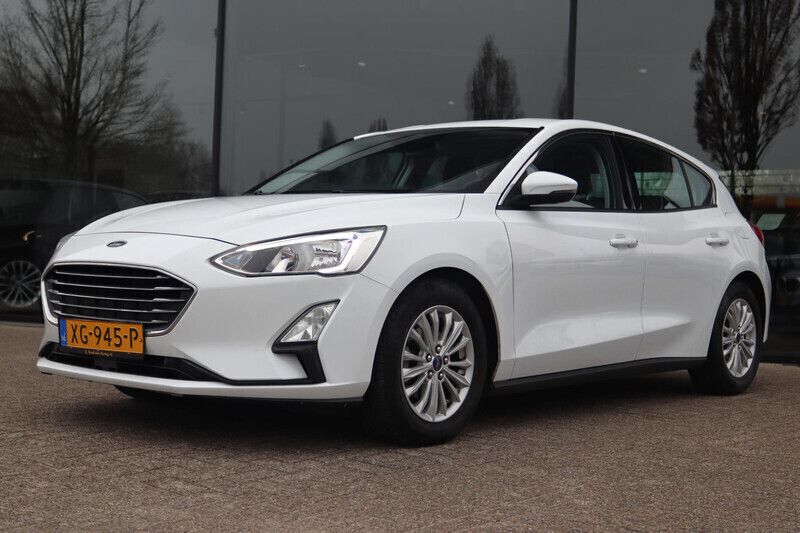Wit Gebruikt 2019 Ford Focus Business Edition Hatchback | € 16.900 (Eerlijke prijs) - Afbeelding 1/4