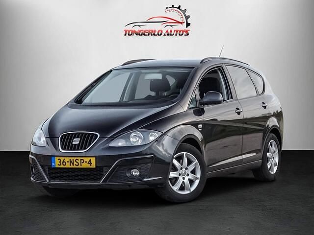 Zwart Occasion 2010 Seat Altea XL MPV | € 2.250 (Super prijs) - Afbeelding 1/4