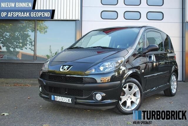 Zwart Gebruikt 2008 Peugeot 1007 Hatchback | € 3.995 (Eerlijke prijs) - Afbeelding 1/4