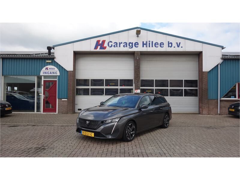 Grijs Gebruikt 2022 Peugeot 308 Allure Stationwagen | € 24.950 (Duur) - Afbeelding 1/4