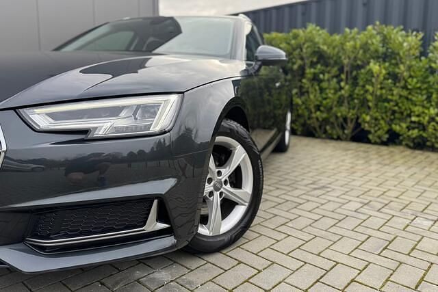 Occasion Audi A4 Sport 190 PK (139 kW) 2019 Grijs Stationwagen