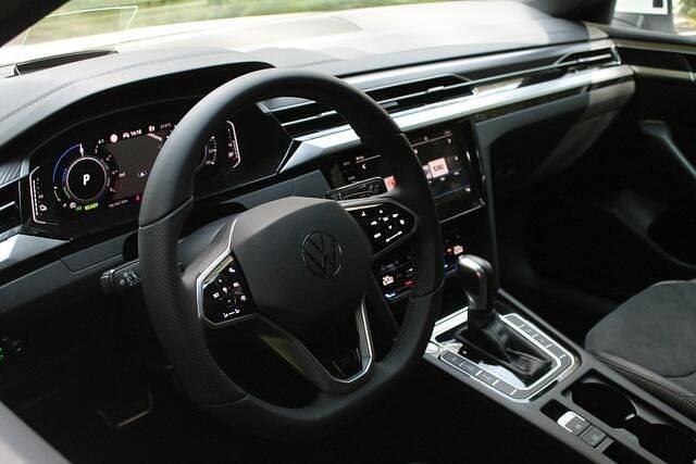 Occasion VW Arteon Business+ 245 PK (180 kW) 2022 Wit Hatchback