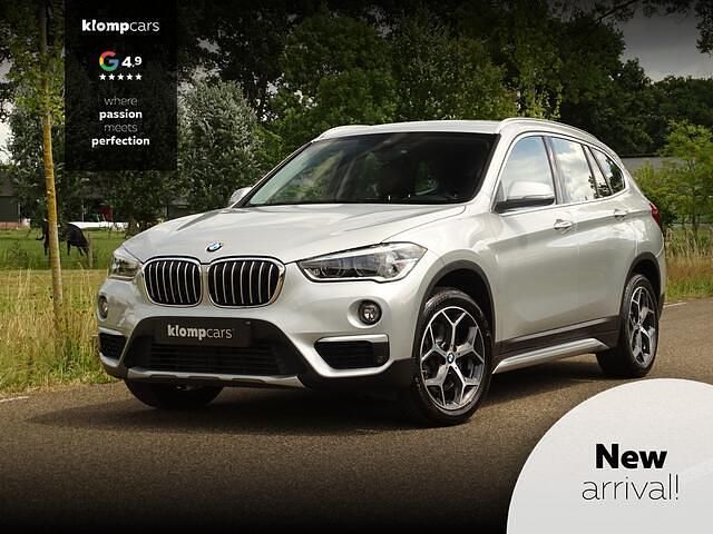 Zilver Gebruikt 2018 BMW X1 Executive SUV | € 22.900 (Goede deal) - Afbeelding 1/4