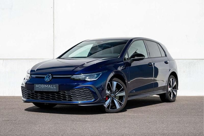 Occasion VW Golf VIII GTE 150 PK (110 kW) 2022 Blauw Hatchback