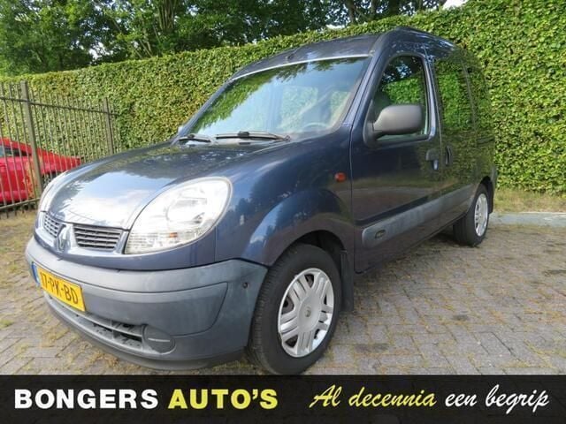Blauw Gebruikt 2004 Renault Kangoo Expression+ MPV | € 1.500 (Eerlijke prijs) - Afbeelding 1/4