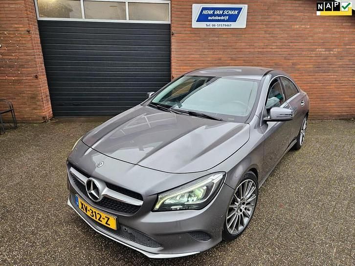 Gebruikt 2019 Mercedes CLA180 Sedan | € 17.950 (Goede deal) - Afbeelding 1/4