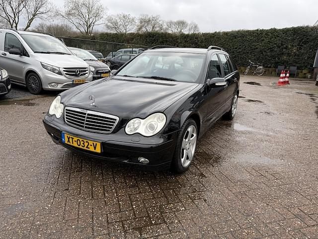 Occasion Mercedes C180 143 PK (105 kW) 2003 Zwart (metallic) Stationwagen