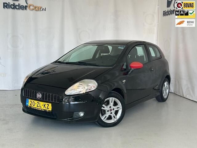 Zwart Gebruikt 2008 Fiat Grande Punto Sport Hatchback | € 2.899 (Eerlijke prijs) - Afbeelding 1/4