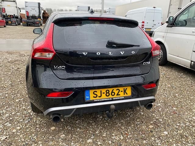 Occasion Volvo V40 Business Edition 150 PK (110 kW) 2018 Zwart Hatchback