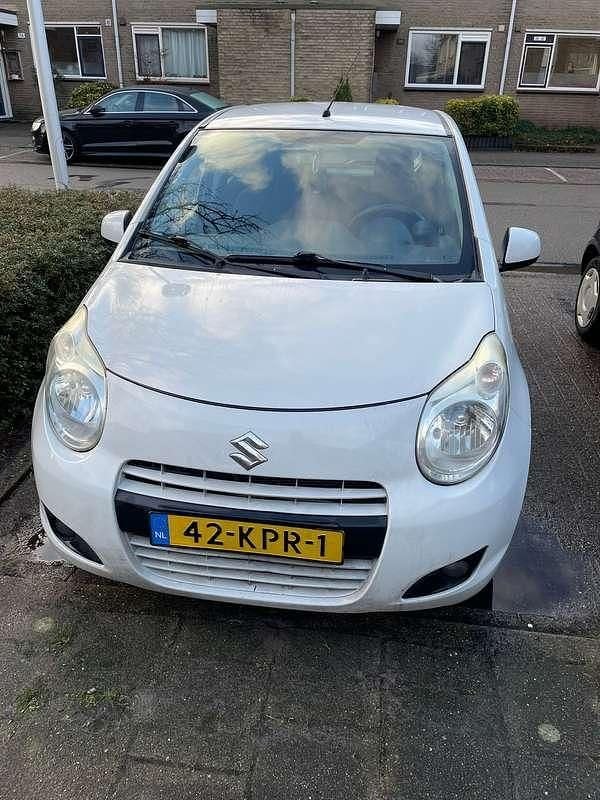 Wit Occasion 2010 Suzuki Alto Exclusive Hatchback | € 1.250 (Super prijs) - Afbeelding 1/4
