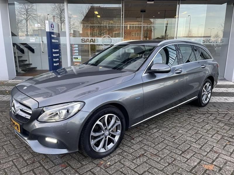 Grijs Gebruikt 2016 Mercedes C350 Edition Stationwagen | € 14.475 (Goede deal) - Afbeelding 1/4