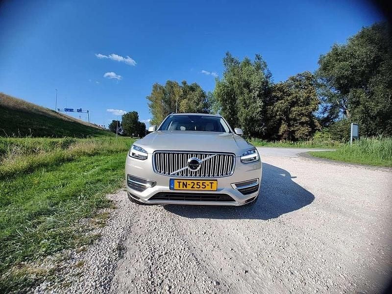 Beige Occasion 2018 Volvo XC90 Inscription SUV | € 39.950 (Goede deal) - Afbeelding 1/4