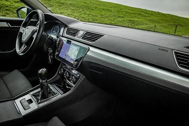 Occasion Skoda Superb Ambition 125 PK (91 kW) 2018 Grijs Stationwagen