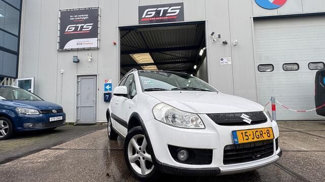 Wit Gebruikt 2009 Suzuki SX4 Exclusive MPV | € 3.500 - Afbeelding 1/4