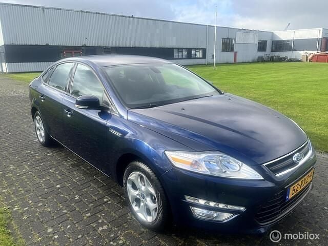 Blauw Gebruikt 2011 Ford Mondeo Titanium Hatchback | € 3.999 (Goede deal) - Afbeelding 1/4