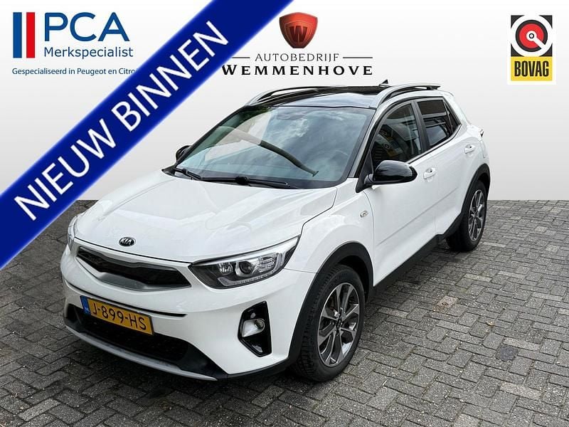 Wit Gebruikt 2020 Kia Stonic SUV | € 14.345 (Eerlijke prijs) - Afbeelding 1/4