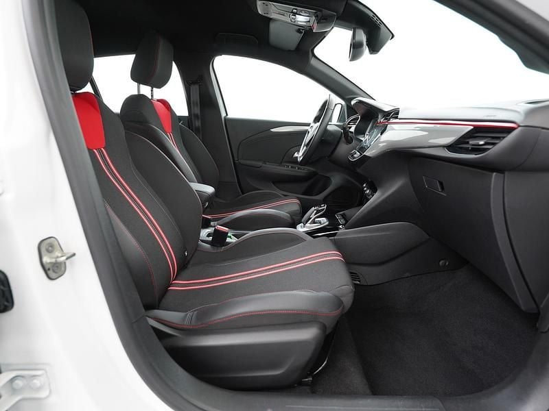 Occasion Opel Corsa-e GS Line 100 kW (136 PK) 2021 Wit Hatchback