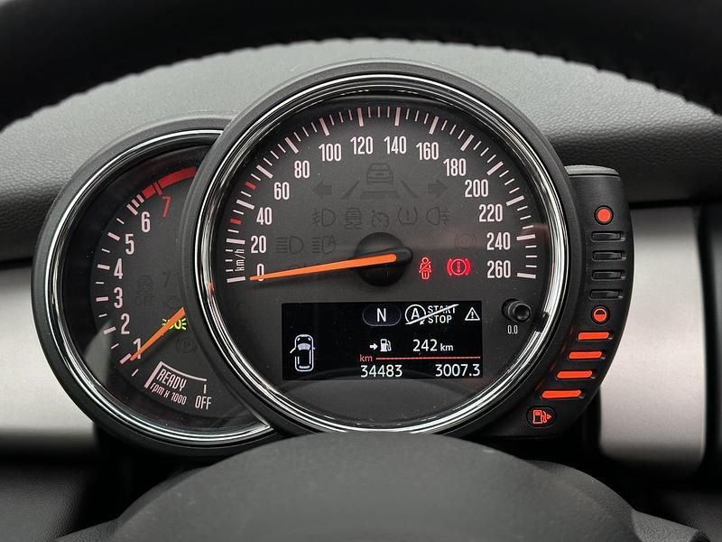 Occasion Mini Cooper Cabriolet Business 136 PK (100 kW) 2022 Grijs Cabriolet