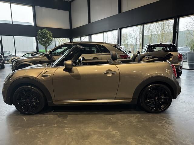 Occasion Mini John Cooper Works Cabriolet Chili 136 PK (100 kW) 2020 Beige Cabriolet