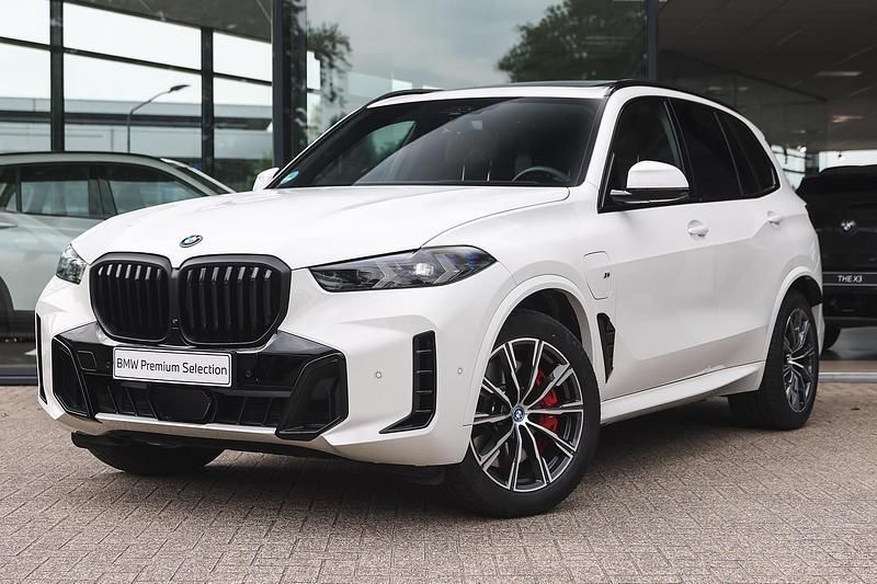 Wit Gebruikt 2025 BMW X5 Comfort Edition SUV | € 107.950 (Eerlijke prijs) - Afbeelding 1/4