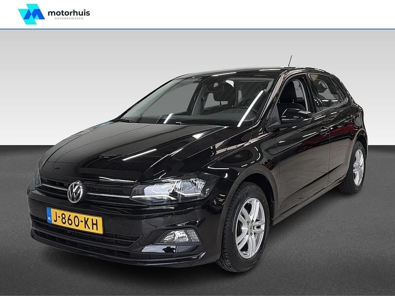 Zwart (metallic) Gebruikt 2020 VW Polo Comfortline Hatchback | € 13.995 (Goede deal) - Afbeelding 1/4