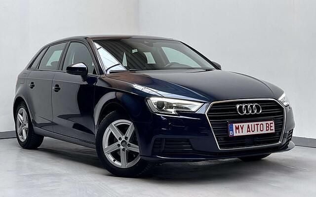 Blauw Gebruikt 2019 Audi A3 Sedan | € 16.499 (Super prijs) - Afbeelding 1/4
