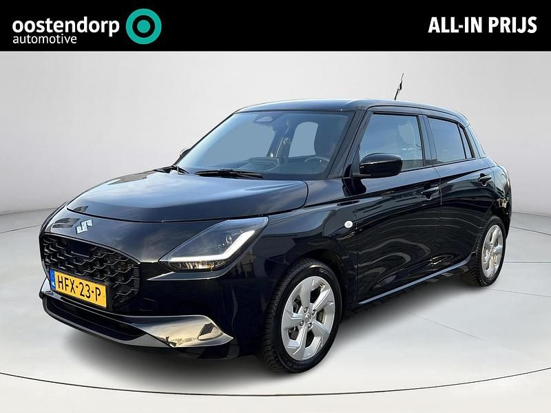 Zwart Occasion 2025 Suzuki Swift Hatchback | € 19.945 (Eerlijke prijs) - Afbeelding 1/4