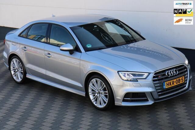 Zilver Gebruikt 2017 Audi S3 S-Line Sedan | € 26.445 (Eerlijke prijs) - Afbeelding 1/4