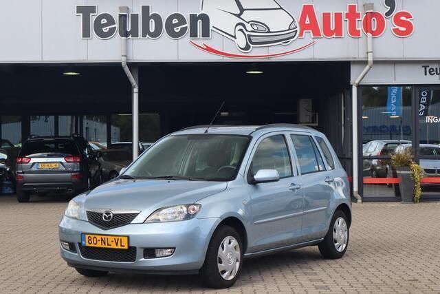 Blauw Gebruikt 2003 Mazda 2 Exclusive MPV | € 1.985 (Eerlijke prijs) - Afbeelding 1/4
