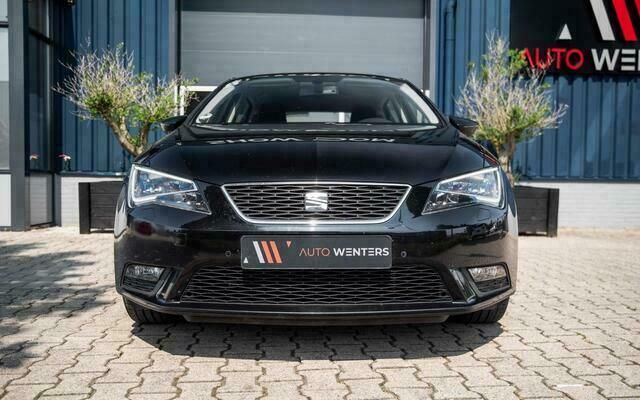 Occasion Seat Leon FR-Line 105 PK (77 kW) 2015 Zwart Hatchback