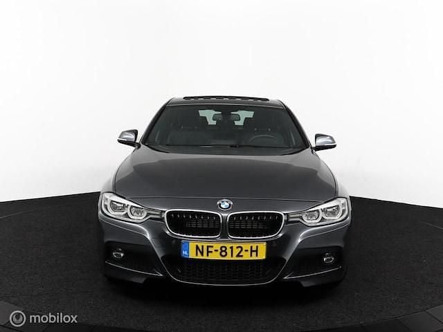 Occasion BMW 330e Executive 252 PK (185 kW) 2016 Grijs (metallic) Sedan