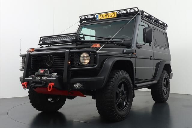 Zwart Gebruikt 1996 Mercedes G350 SUV | € 89.999 - Afbeelding 1/4