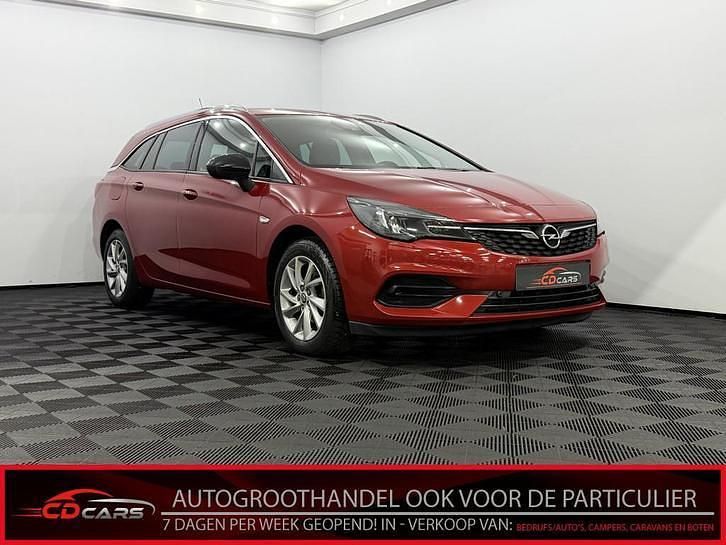 Occasion Opel Astra Elegance 112 PK (82 kW) 2021 Rood Stationwagen
