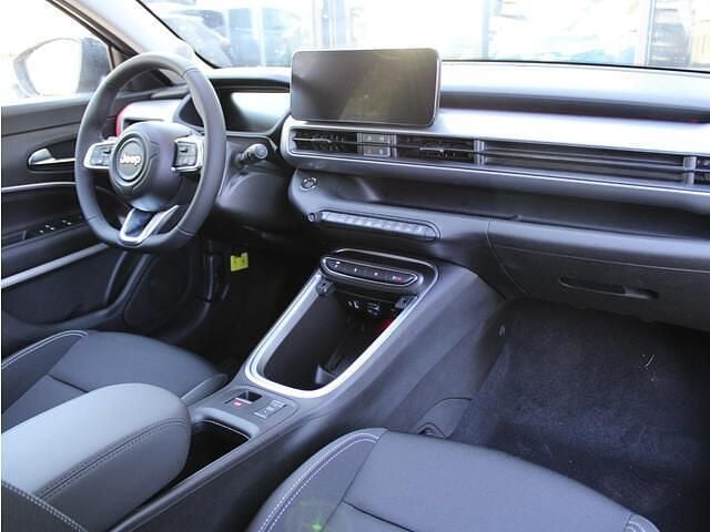 Nieuw Jeep Avenger Summit 110 PK (80 kW) 2026 Grijs SUV