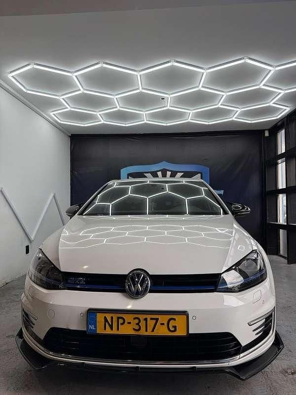 Occasion VW Golf VII GTE 150 PK (110 kW) 2016 Wit Stationwagen